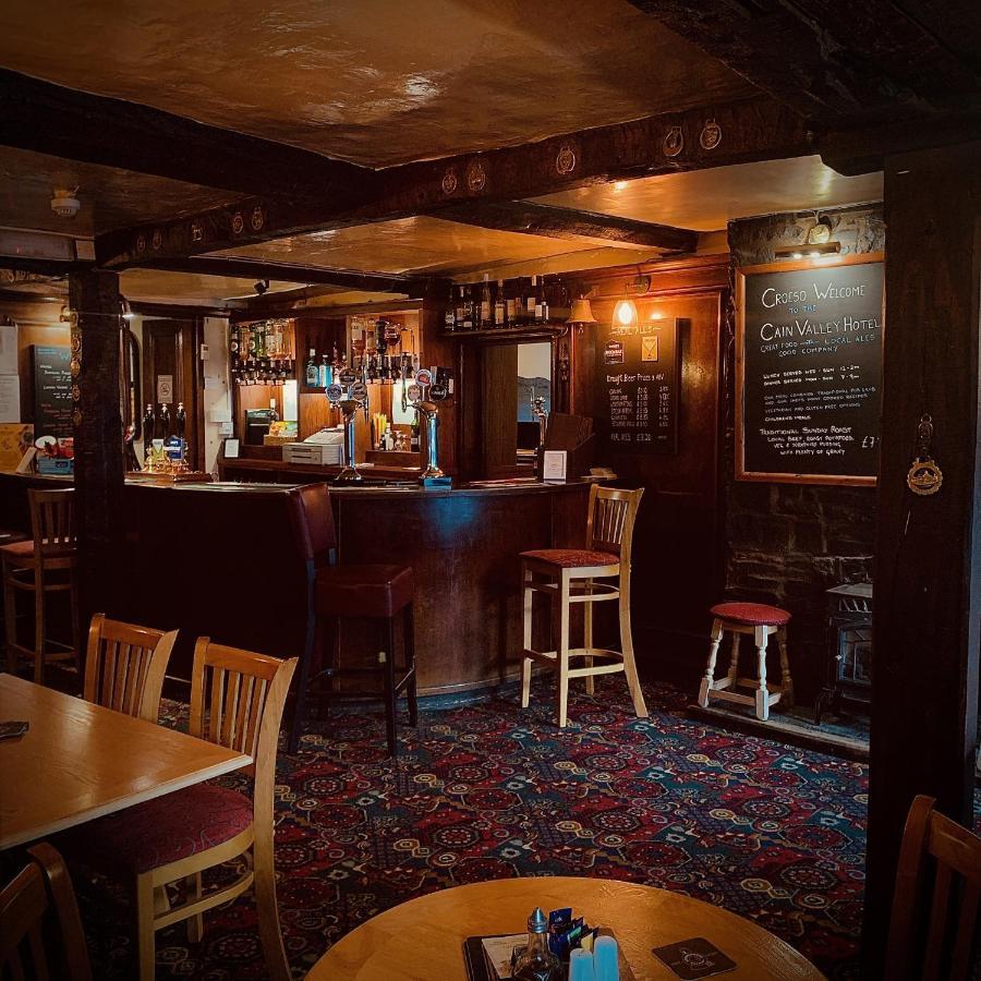 Cain Valley Hotel Llanfyllin エクステリア 写真