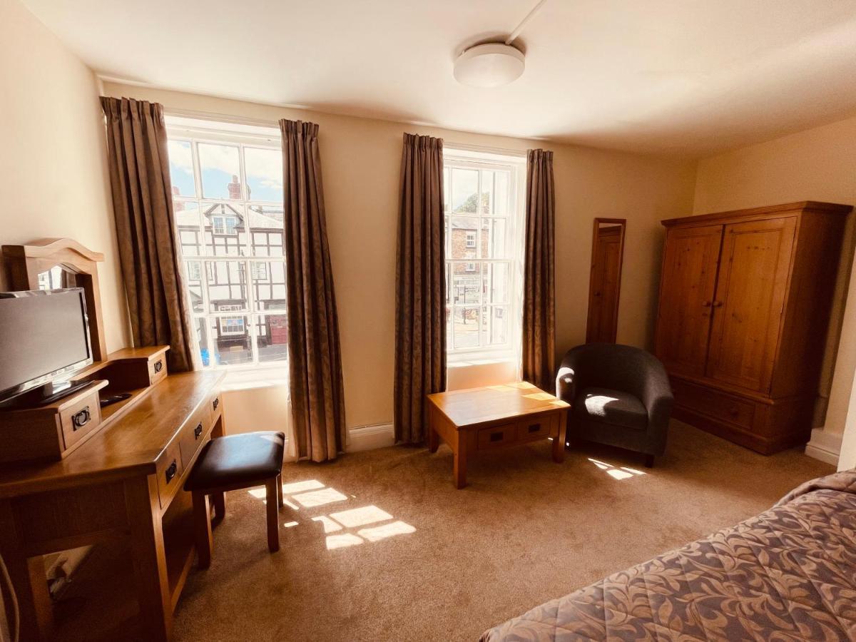 Cain Valley Hotel Llanfyllin エクステリア 写真